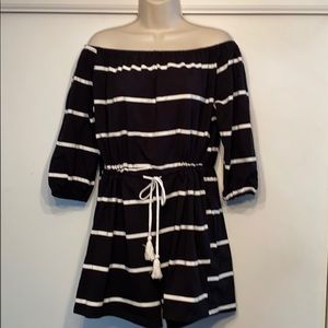 Off shoulder shorts romper with white tassel